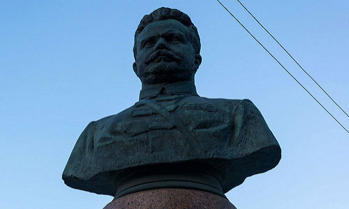 бюст в соннике