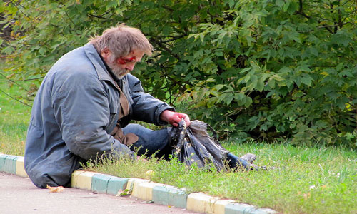 что означает нищий