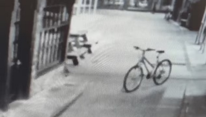 Призрак на велосипеде